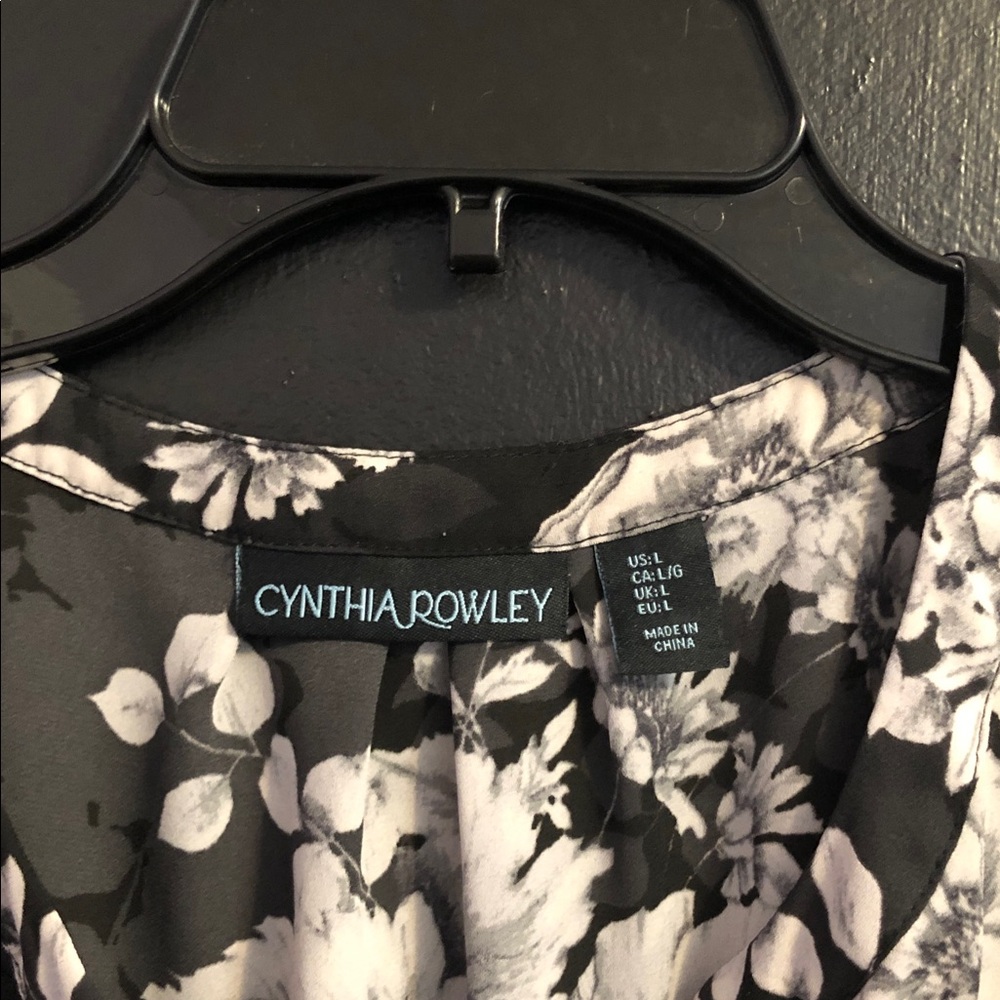 Cynthia Rowley Monochromatic Floral Blouse - Picture 3 of 4